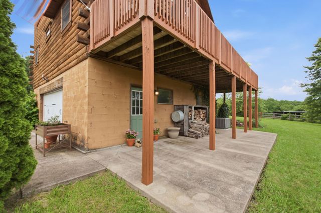 7997 Shoals Branch Rd, Primm Springs, TN 38476