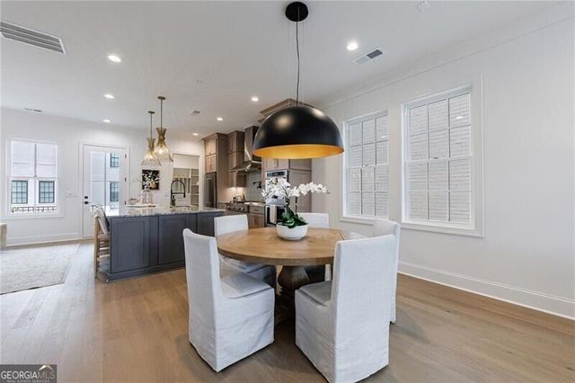 245 Mayfair Court, Alpharetta, GA 30009