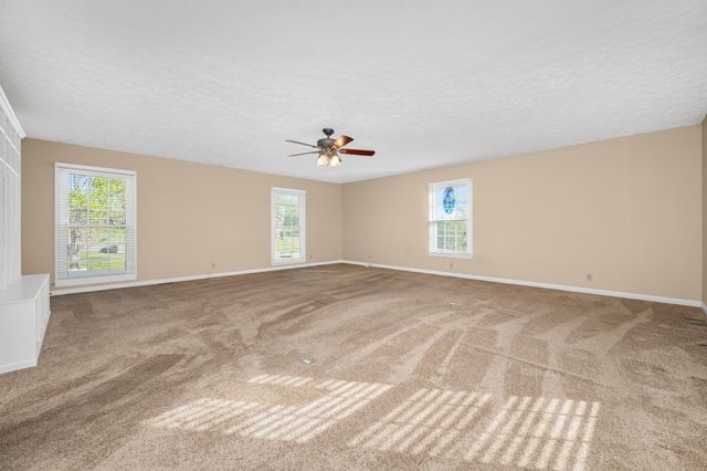 178 Allen Dr, Hendersonville, TN 37075