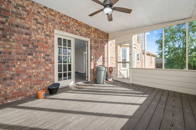 178 Allen Dr, Hendersonville, TN 37075