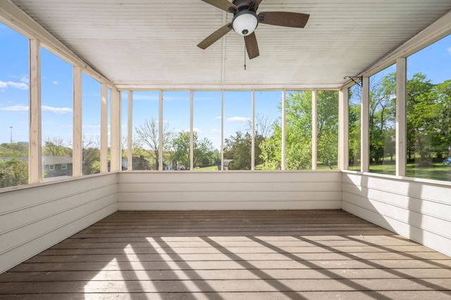 178 Allen Dr, Hendersonville, TN 37075