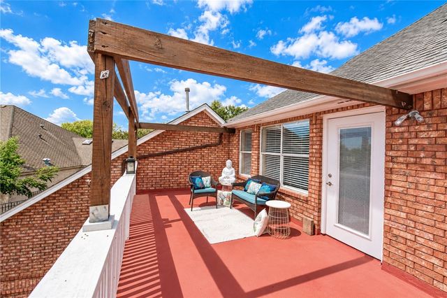 4505 Grand Lake Dr, Corpus Christi, TX 78413
