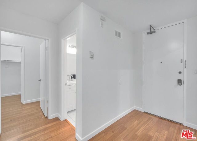 104 S Hayworth Avenue 104, Los Angeles, CA 90048