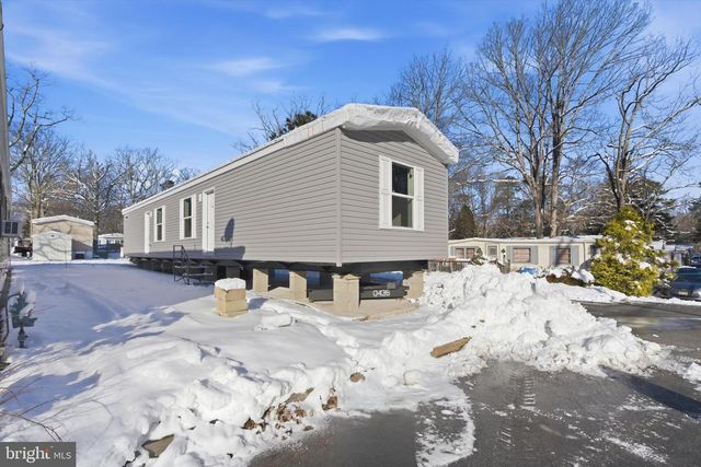 20 MARCIA MEMORIAL CIRCLE, Jackson, NJ 08527