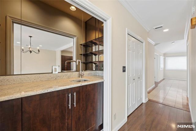 300 Gorge Road 57, Cliffside Park, NJ 07010