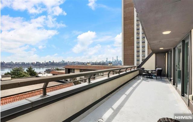 300 Gorge Road 57, Cliffside Park, NJ 07010