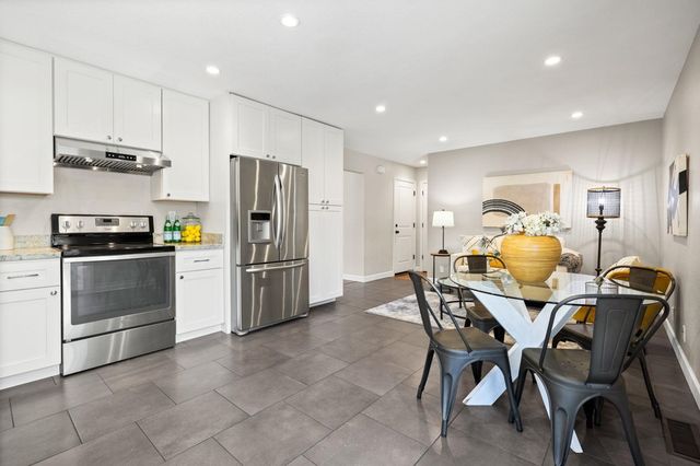 2114 Londonderry Ct, Walnut Creek, CA 94596