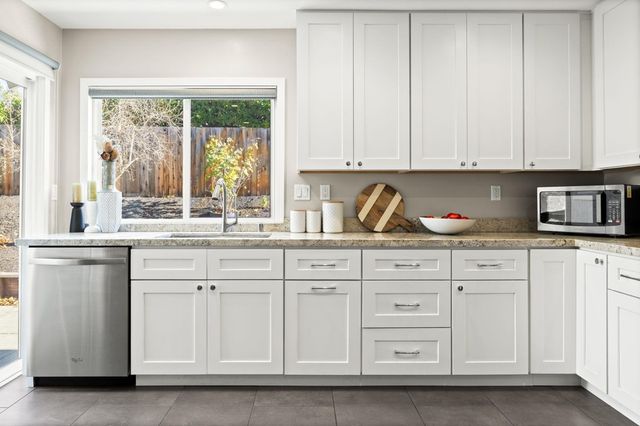 2114 Londonderry Ct, Walnut Creek, CA 94596