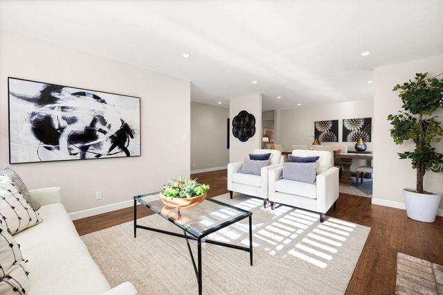 2114 Londonderry Ct, Walnut Creek, CA 94596