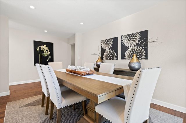 2114 Londonderry Ct, Walnut Creek, CA 94596