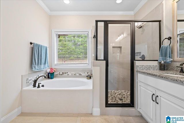 817 GREY OAKS COVE, Pelham, AL 35124