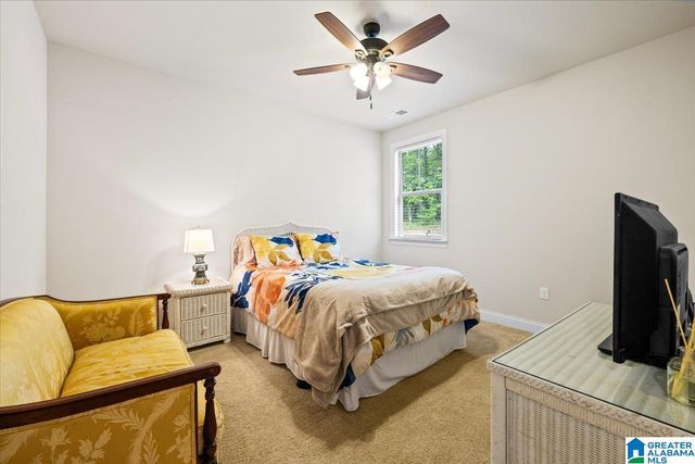 817 GREY OAKS COVE, Pelham, AL 35124