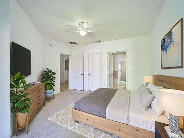 140 SW Peacock Boulevard 21-202, Port St. Lucie, FL 34986