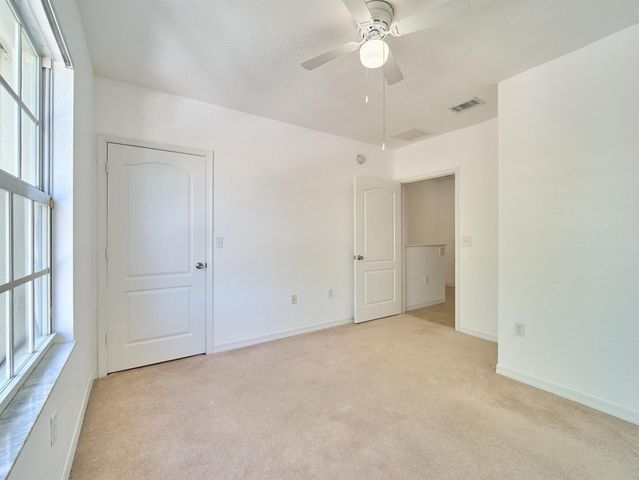 140 SW Peacock Boulevard 21-202, Port St. Lucie, FL 34986