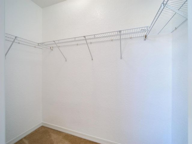 140 SW Peacock Boulevard 21-202, Port St. Lucie, FL 34986