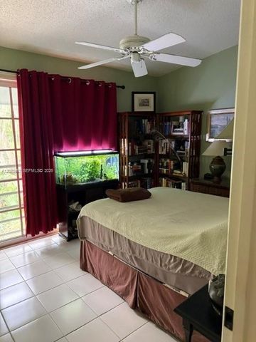 23805 SW 142nd Avenue, Miami, FL 33032