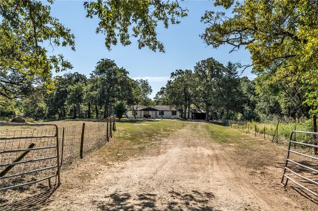 9623 County Road 347, Caldwell, TX 77836
