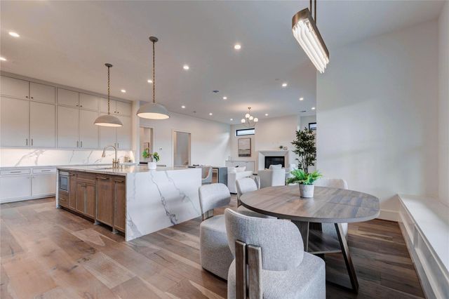 1241 Du Barry Lane, Houston, TX 77018