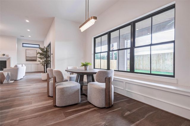 1241 Du Barry Lane, Houston, TX 77018