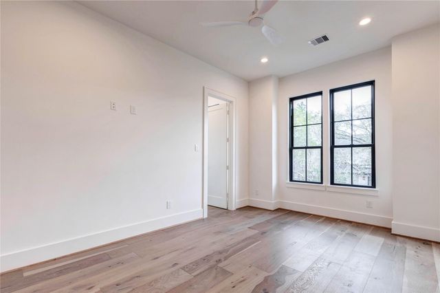 1241 Du Barry Lane, Houston, TX 77018