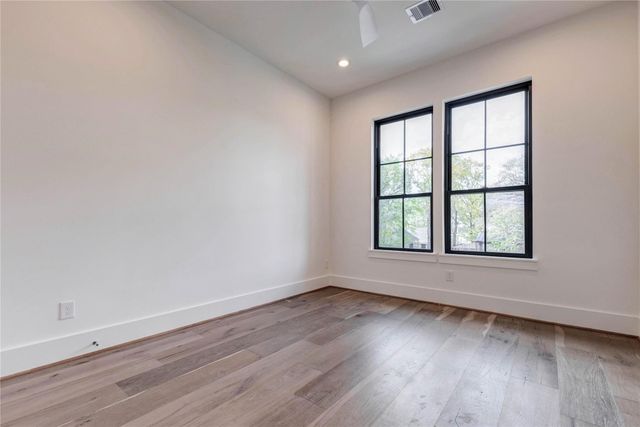 1241 Du Barry Lane, Houston, TX 77018