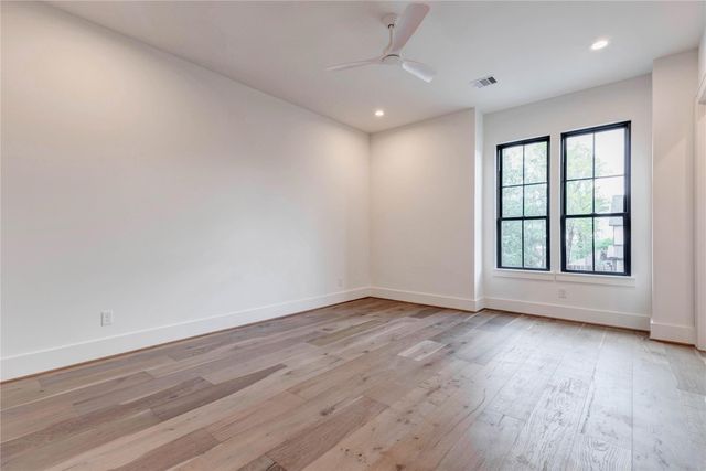 1241 Du Barry Lane, Houston, TX 77018