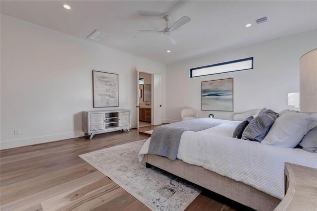 1241 Du Barry Lane, Houston, TX 77018