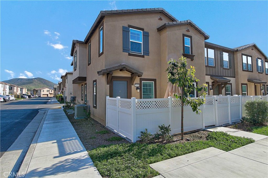 Image 2 of property listing at 34495 Agave Drive 26111, Winchester, CA 92596