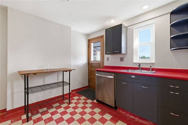 1134 Peermont Ave, Dormont, PA 15216