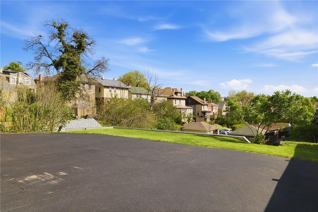 1134 Peermont Ave, Dormont, PA 15216