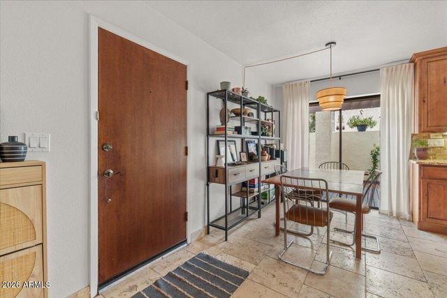 1820 E FRIER Drive 1, Phoenix, AZ 85020