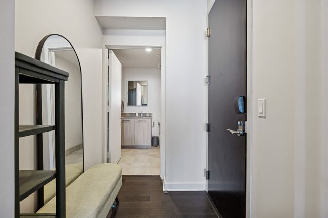 515 Church St Unit 3302, Nashville, TN 37219