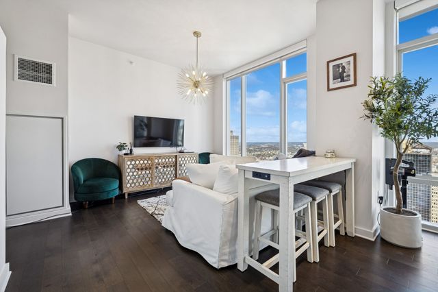 515 Church St Unit 3302, Nashville, TN 37219