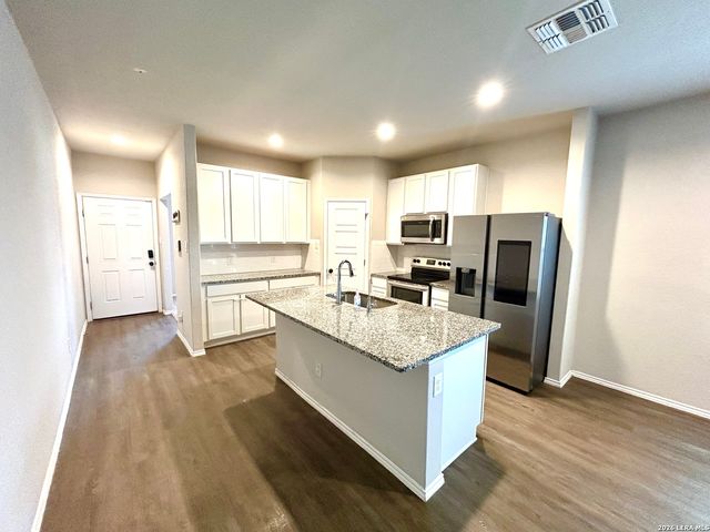 7409 Capricorn Way, Converse, TX 78109