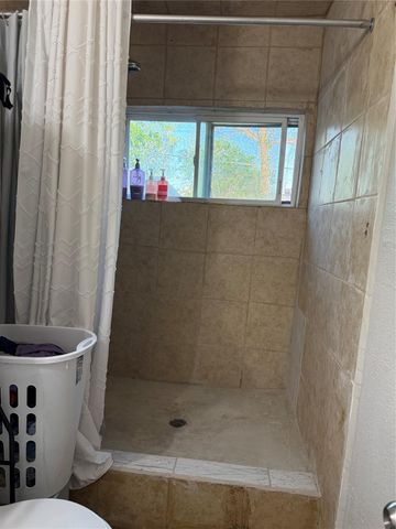 921 Francis Drive, Pasadena, TX 77506