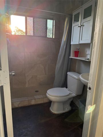 921 Francis Drive, Pasadena, TX 77506