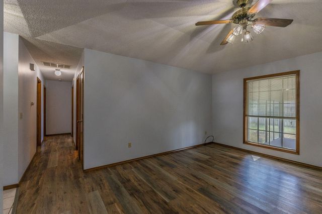 3814 W Harrison Street, Springfield, MO 65802