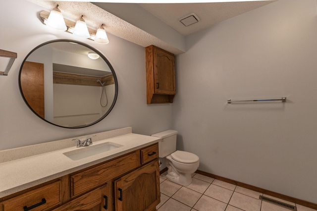 3814 W Harrison Street, Springfield, MO 65802
