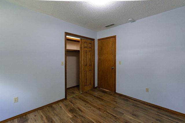 3814 W Harrison Street, Springfield, MO 65802