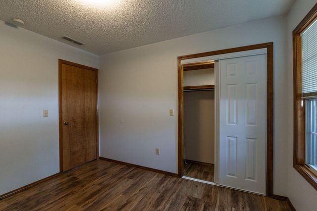 3814 W Harrison Street, Springfield, MO 65802