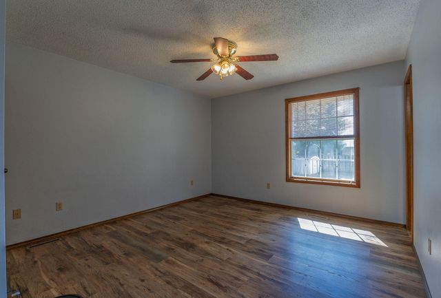3814 W Harrison Street, Springfield, MO 65802