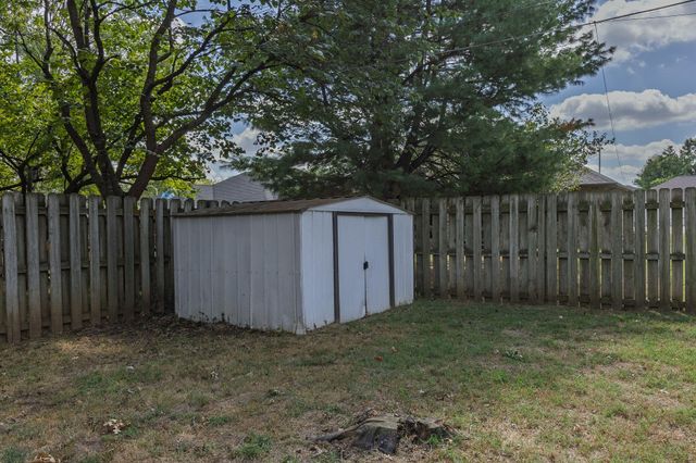 3814 W Harrison Street, Springfield, MO 65802