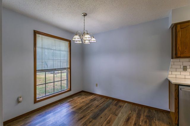 3814 W Harrison Street, Springfield, MO 65802