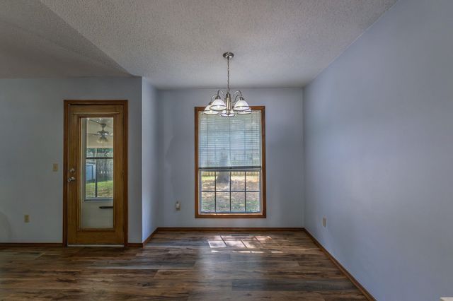 3814 W Harrison Street, Springfield, MO 65802