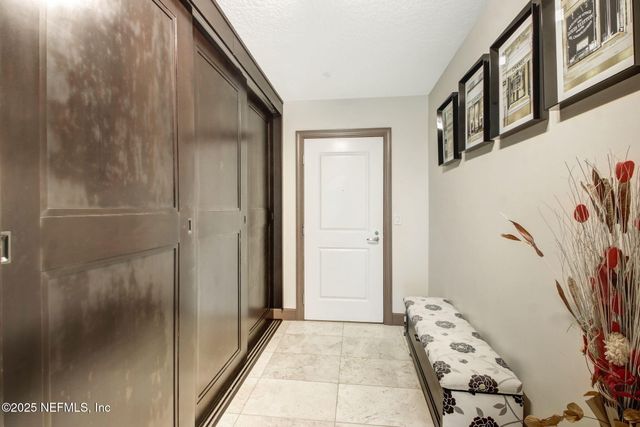 1431 RIVERPLACE Boulevard 1710, Jacksonville, FL 32207