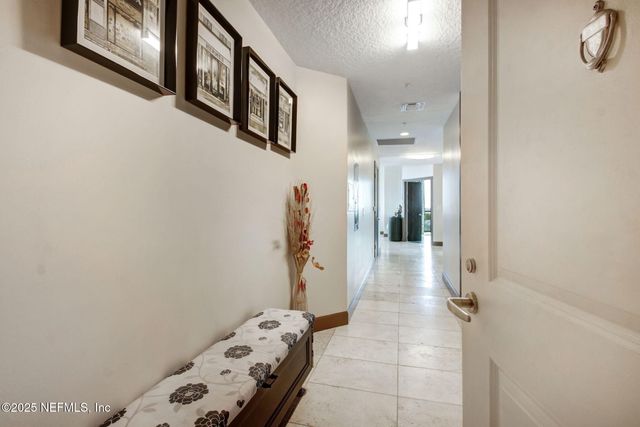 1431 RIVERPLACE Boulevard 1710, Jacksonville, FL 32207