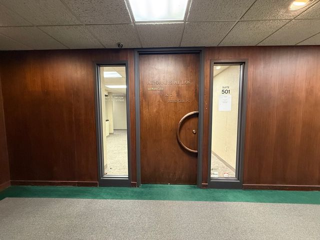 101 W 2ND Street 501, Davenport, IA 52801