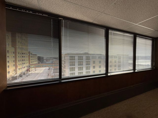 101 W 2ND Street 501, Davenport, IA 52801