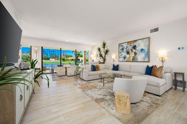 78007 Lago Drive, La Quinta, CA 92253
