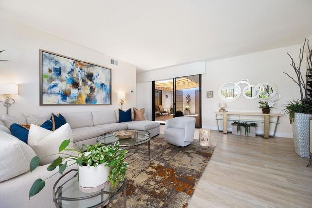 78007 Lago Drive, La Quinta, CA 92253